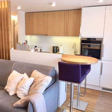 Modern City Center Apartment มาริยามโปเล ภายนอก รูปภาพ